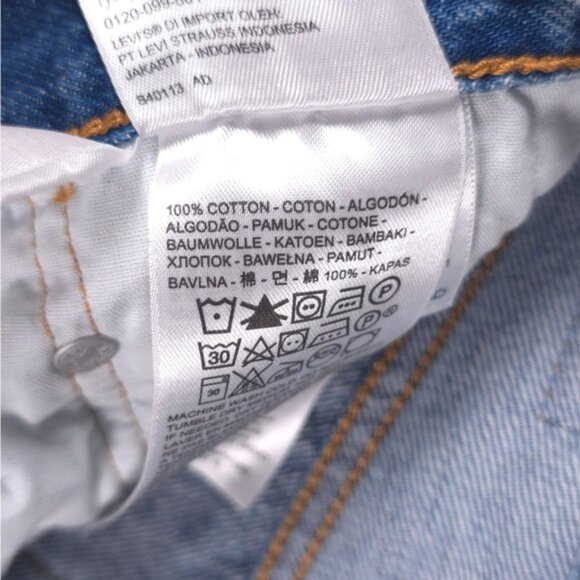 LEVIS PREMIUM 501 S Skinny Distressed Button Fly Jeans 100% Cotton W26 L32 - Picture 15 of 15